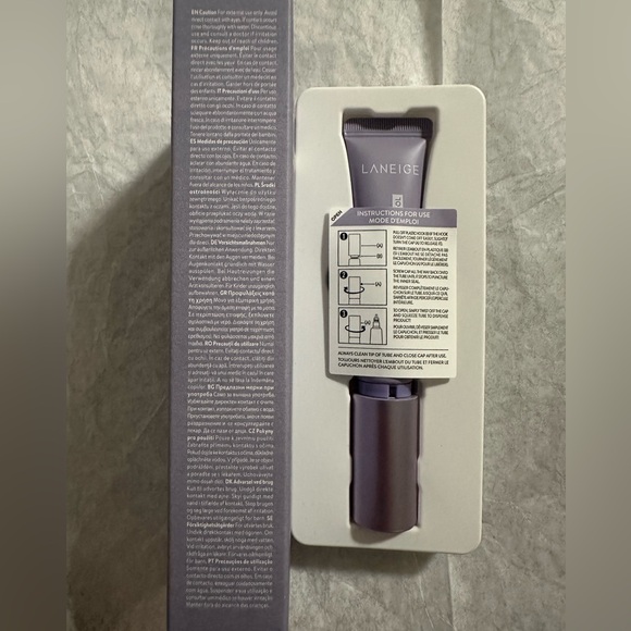 LANAIGE Retinol Firming Cream Treatment - Picture 4 of 4